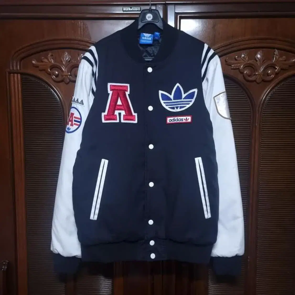 ADIDAS Big Patch Logo Stadium Varsity Jacket M