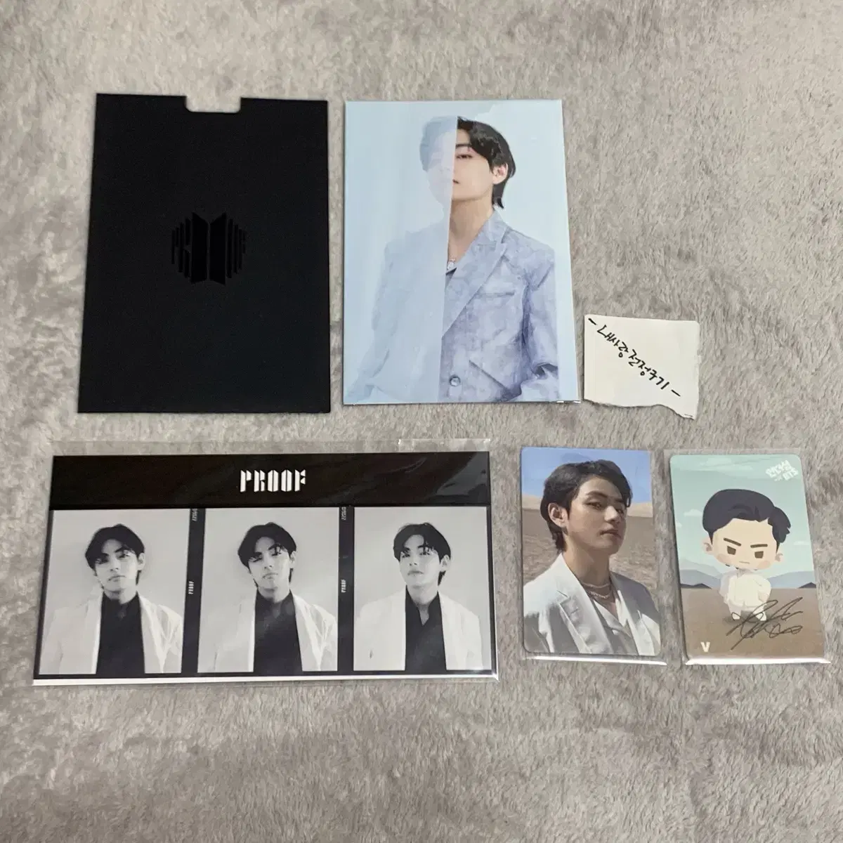 BTS V Proof pre-order benefits / v Proof benefits+secret film+postcard+in-the-sum