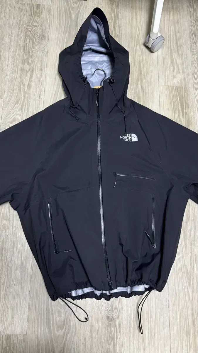 The North Face Windbreaker Jacket Black