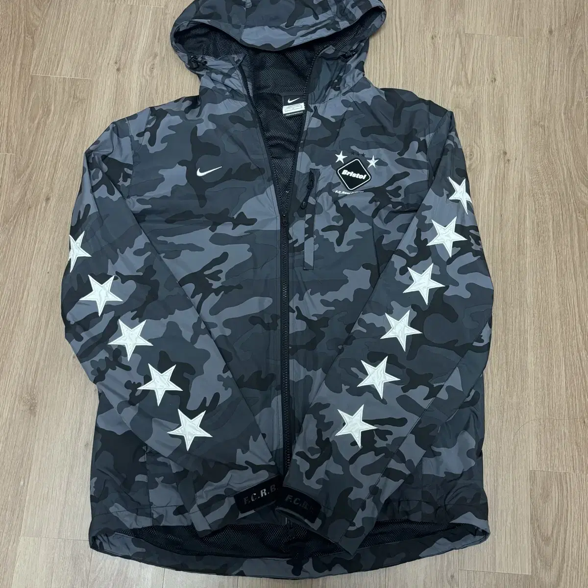 Nike Bristol Camo Two-Way Windbreaker Jacket for sale