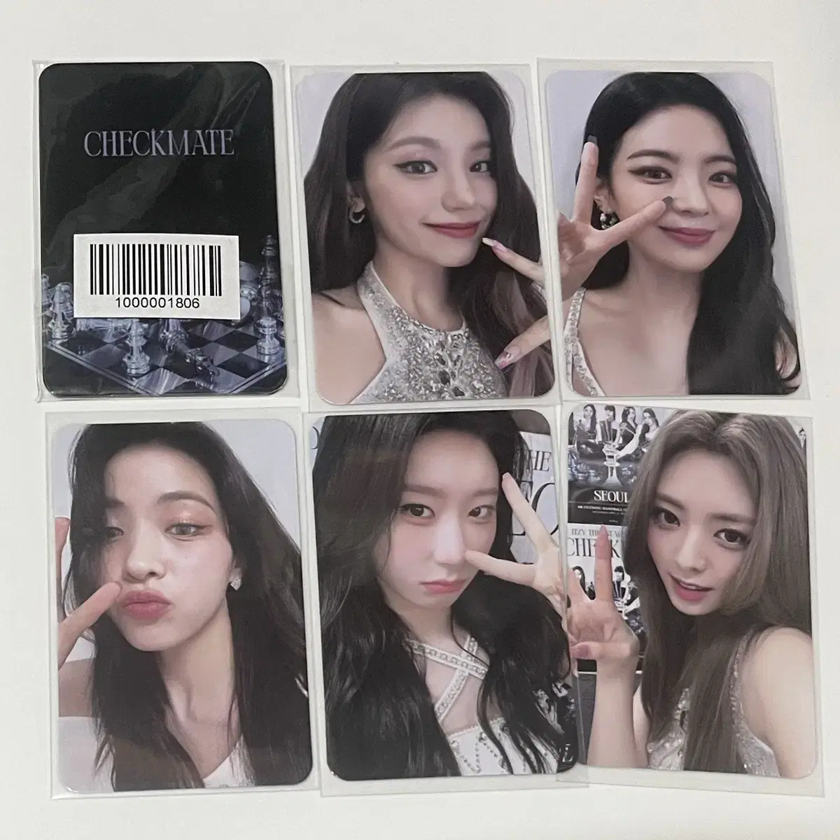 itzy unreleased photocard