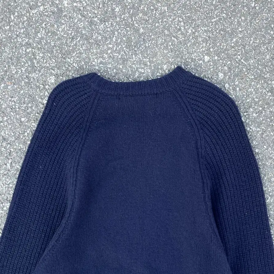 울100% Stingray Navy Wool Kint