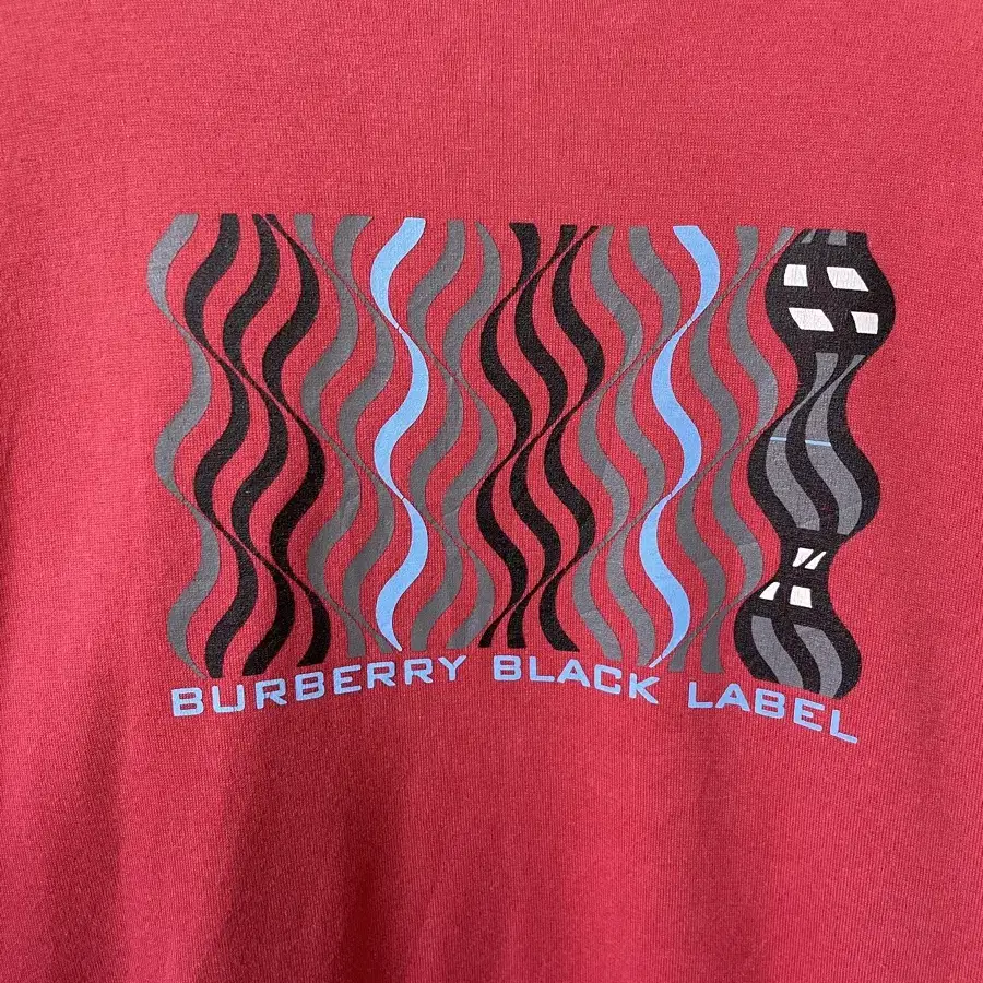 Burberry Black Label graphics T-shirt