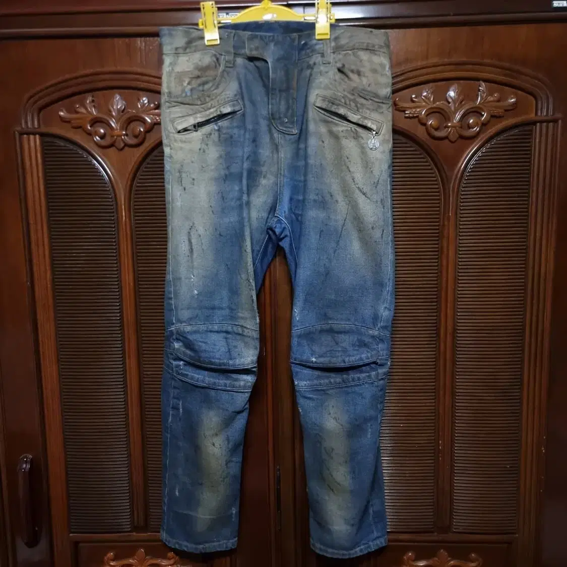 BALMAIN Dirty-washed Denim Slim Fit Biker Pants 29