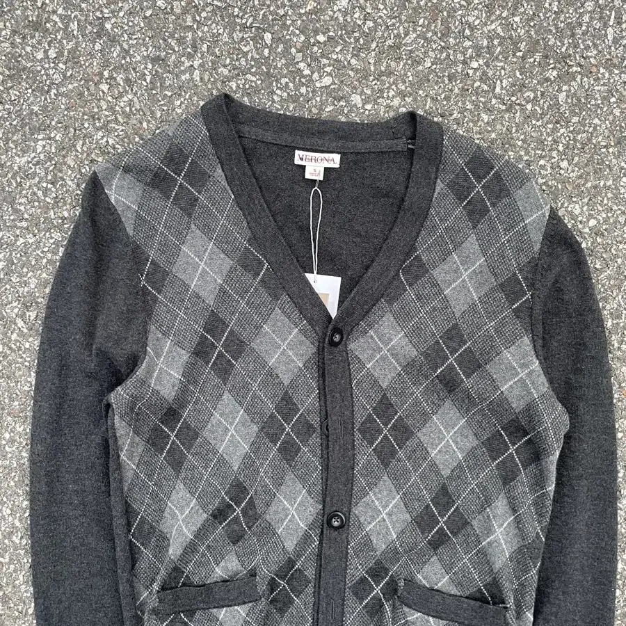 Menona Check Cardigan