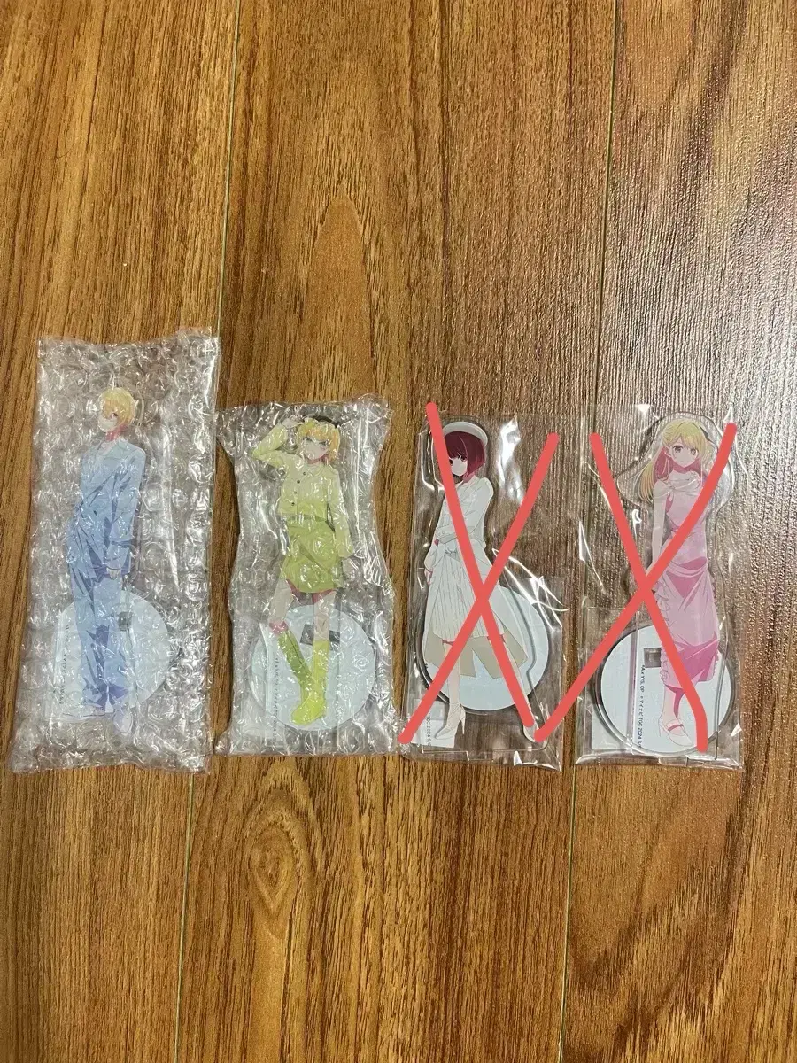 (Unsealed) Favorite Eye Tokyo Girls Collection Collaboration acrylic I sell it.