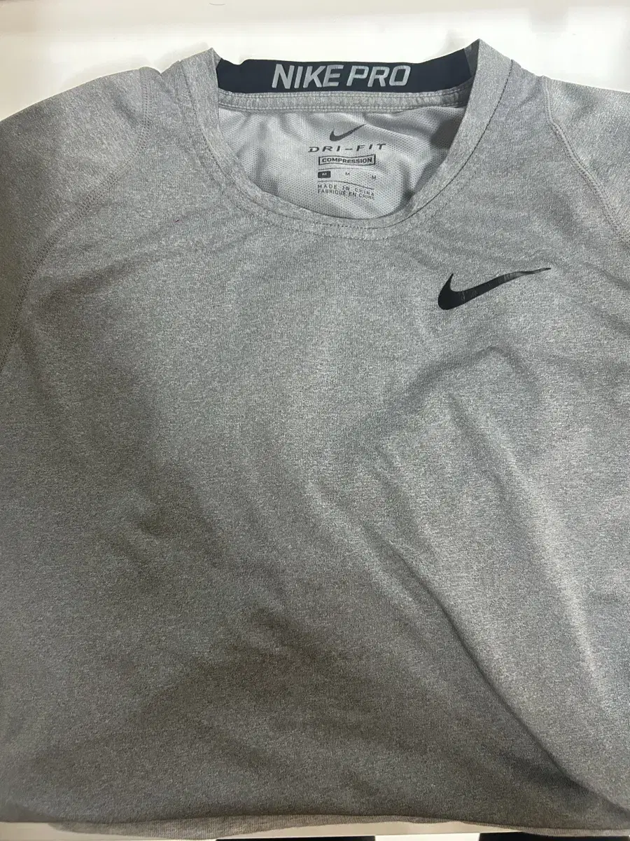 Nike Short Sleeve Compression