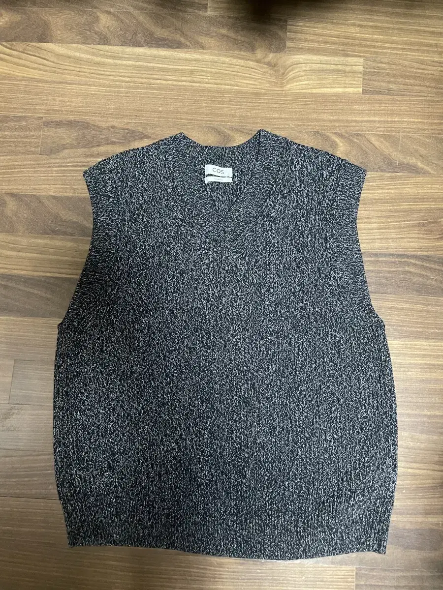 COS Knit Vest sells.