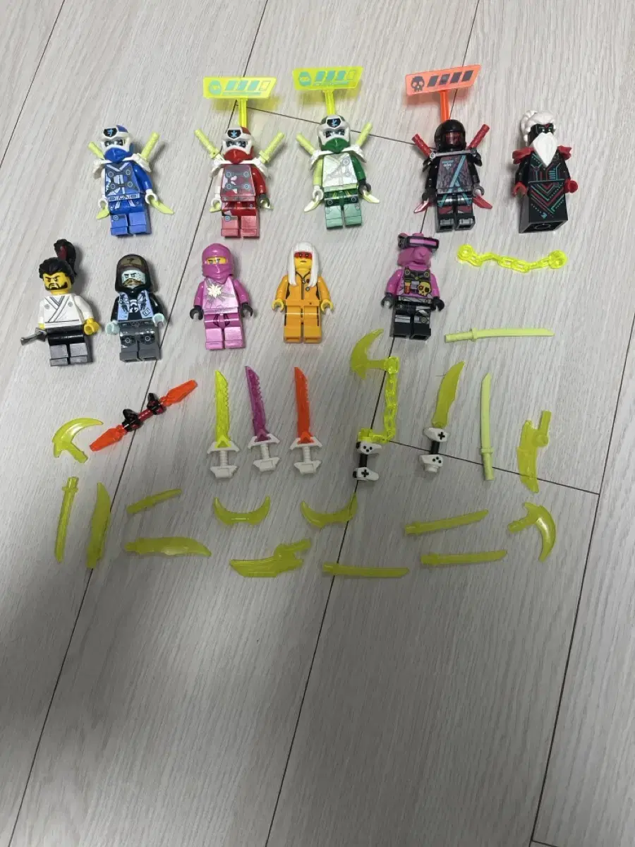 LEGO Ninjago Season 12 Miffy, Weapons, and More Collection