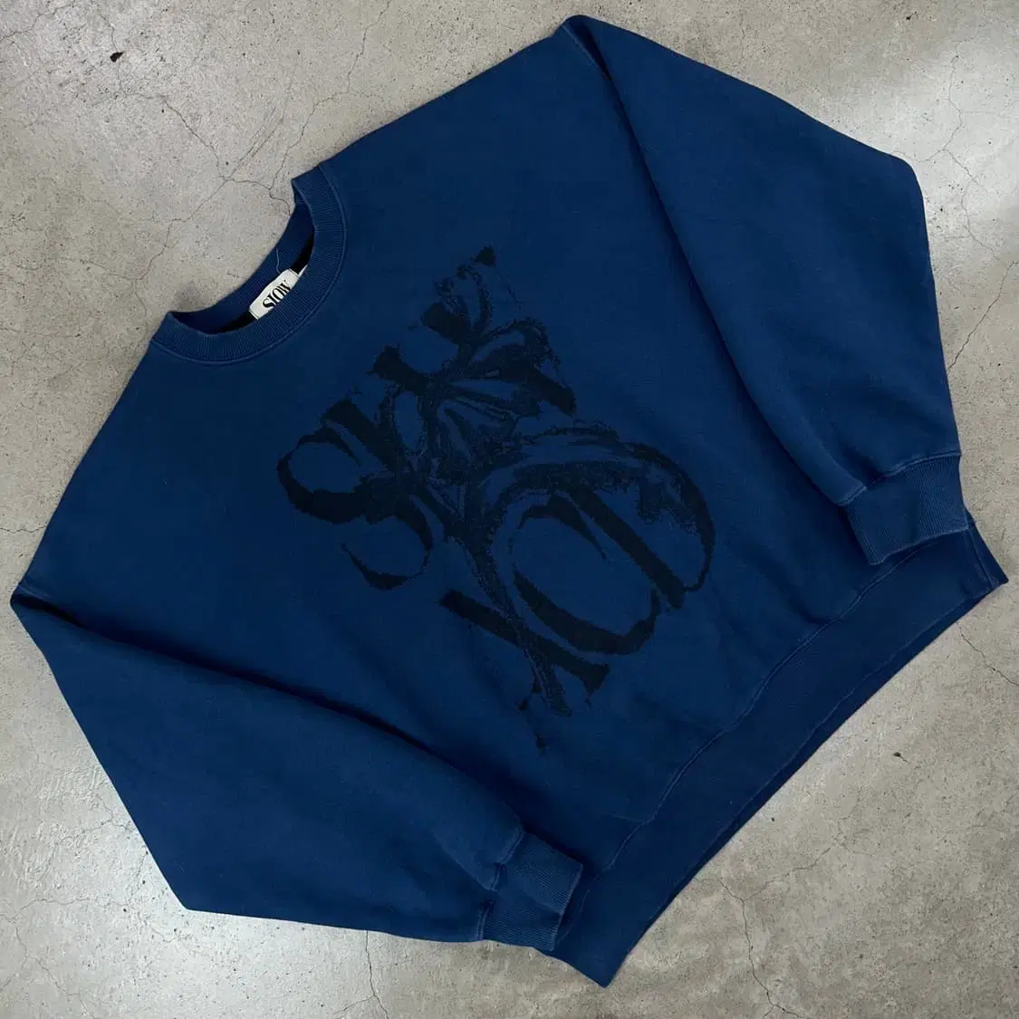 Slow Acid Logo Navy Man-to-Man