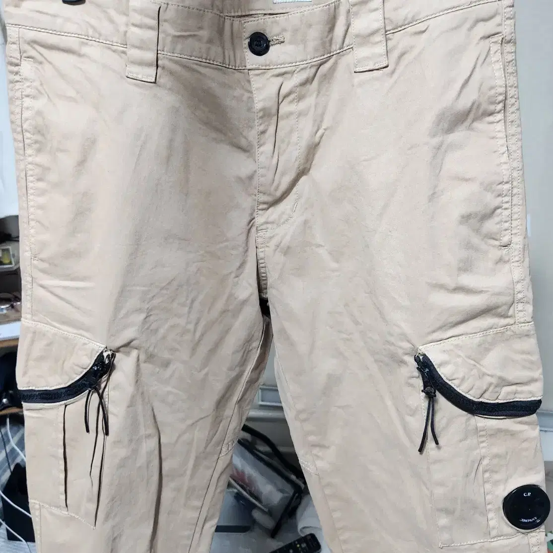 CP COMPANY PANTS  32INCH