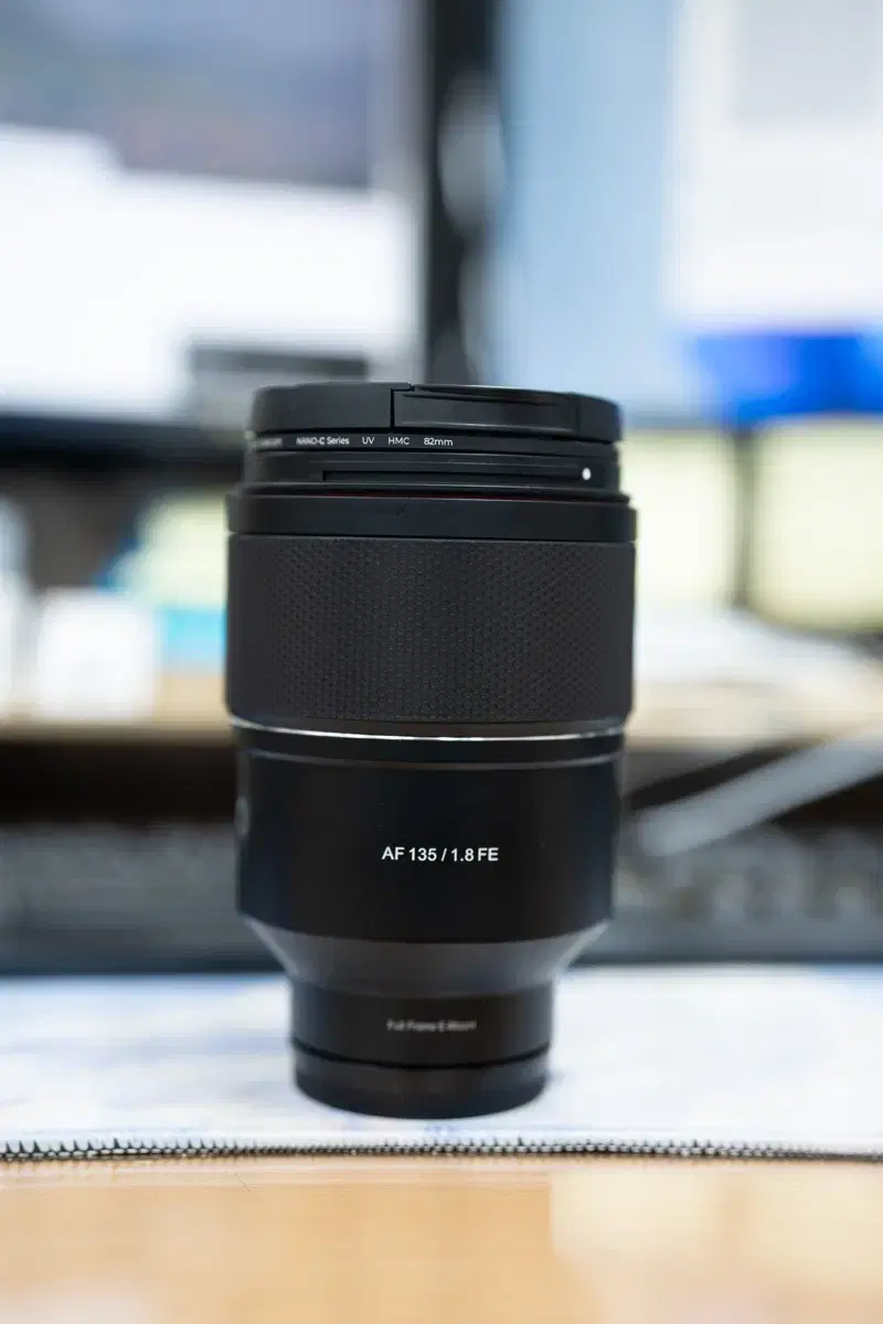 삼양 135mm f1.8 af 렌즈 박스풀 소니마운트