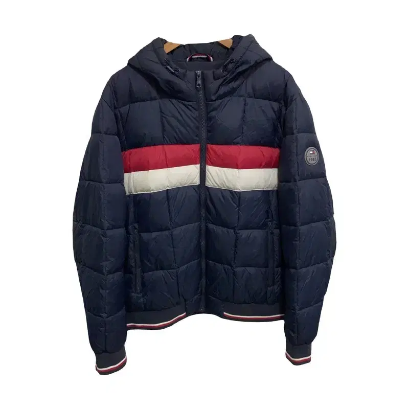 M/L/Tommy Hilfiger Nylon blend padding