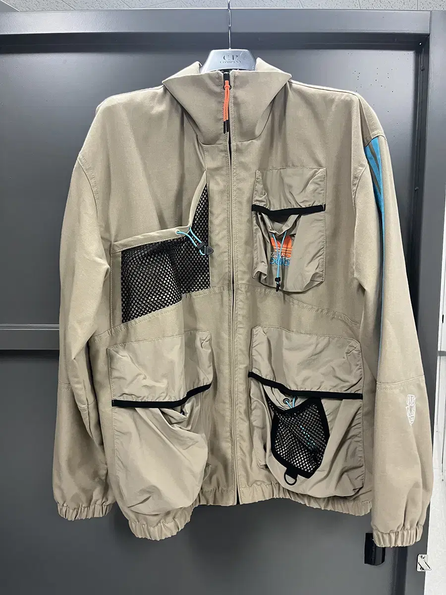 Palace x adidas Nature Jacket US S (Palace x adidas)