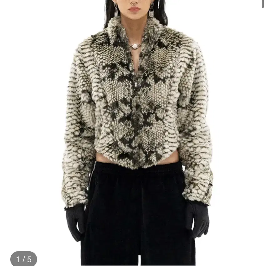 604서비스 퍼 자켓 croc faux fur jacket