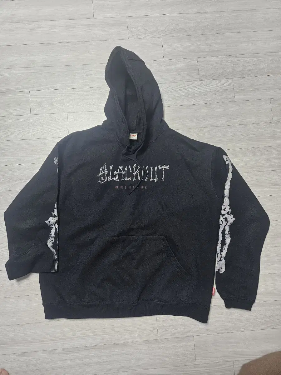 Blackout Bones Hoodie L