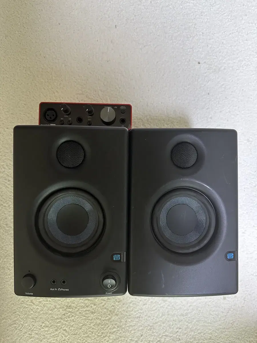 Focusrite 스칼렛 솔로 3세대+presonus eris e3.5