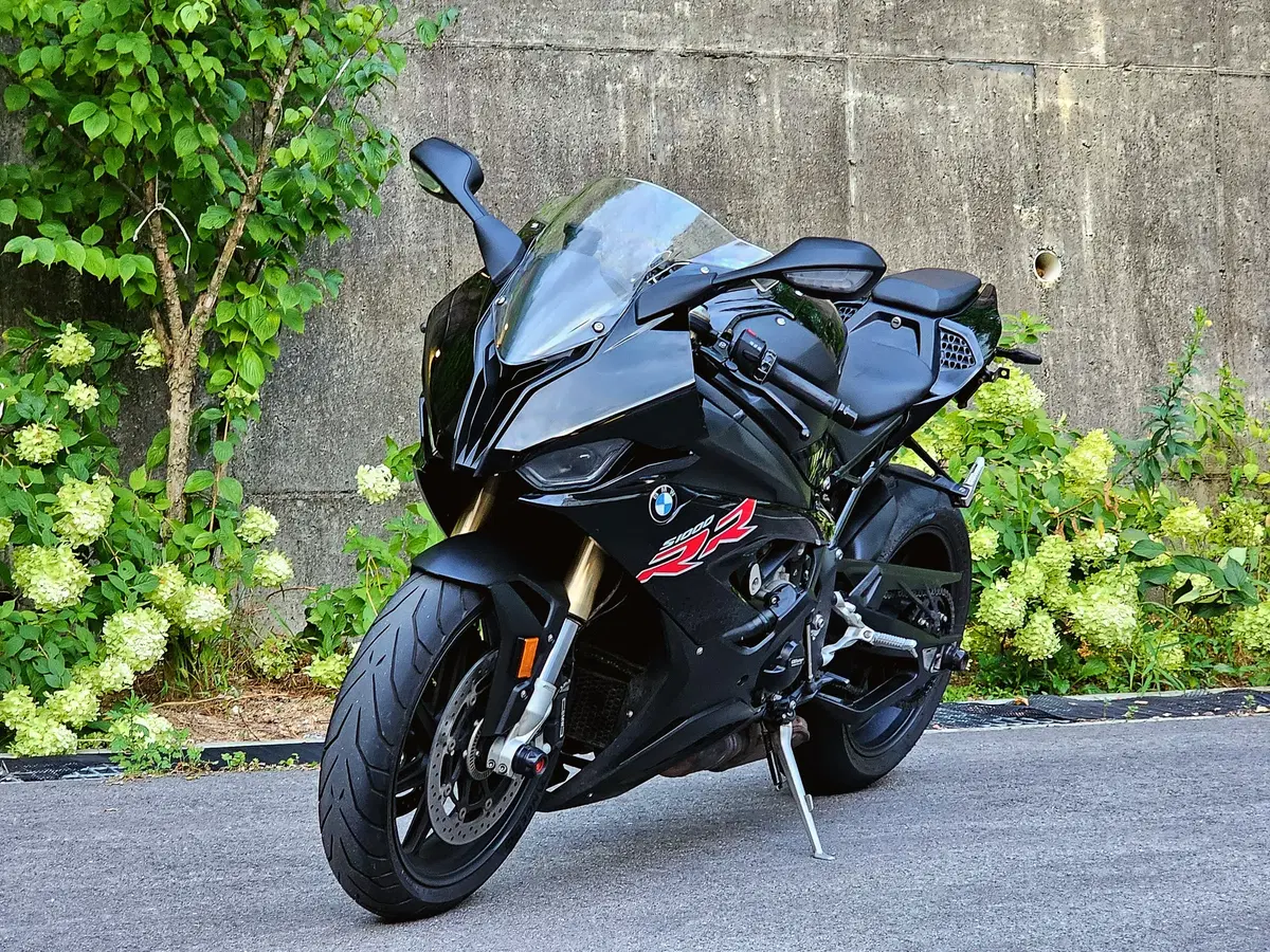 21년식  bmw s1000rr 레이스패키지 판매합니다