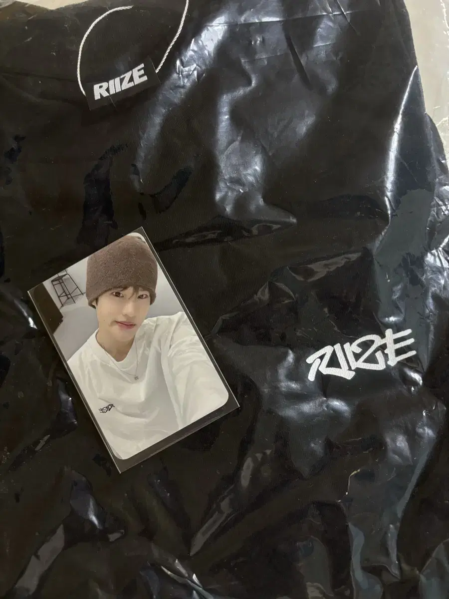 Rize sohee pop up Long Sleeve T-Shirt photocard md Sell