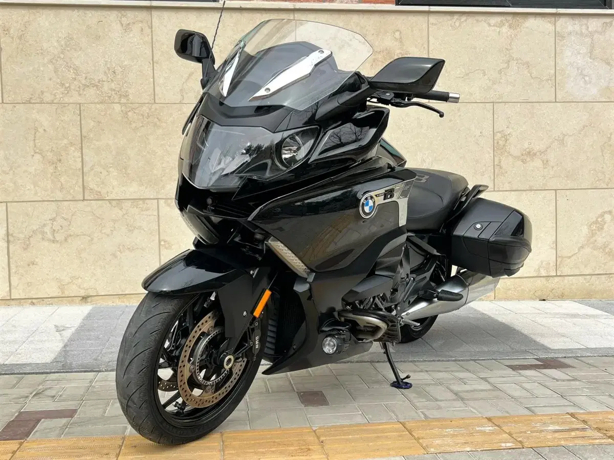 18년식 bmw k1600b 판매합니다