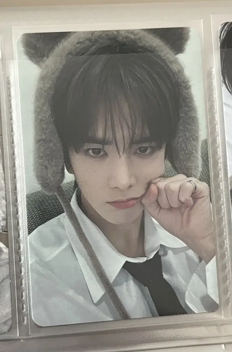 The Boyz younghoon pop up bear photocard poka