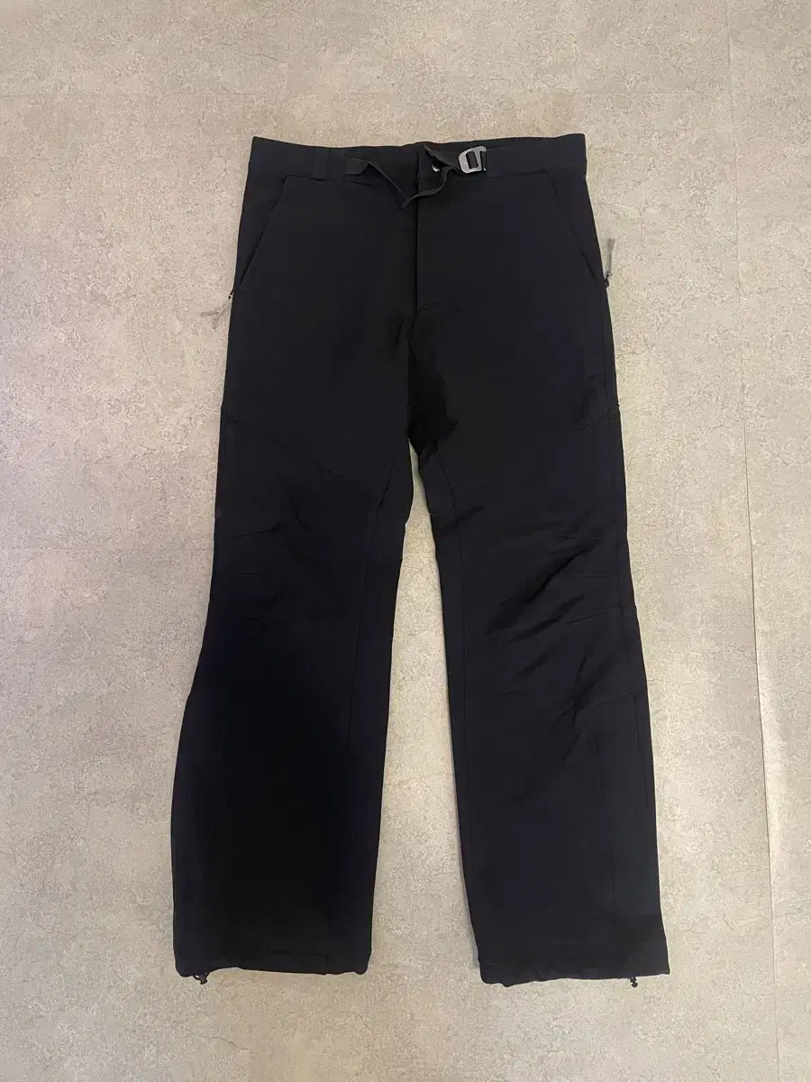 ROA Technical Trousers M sells