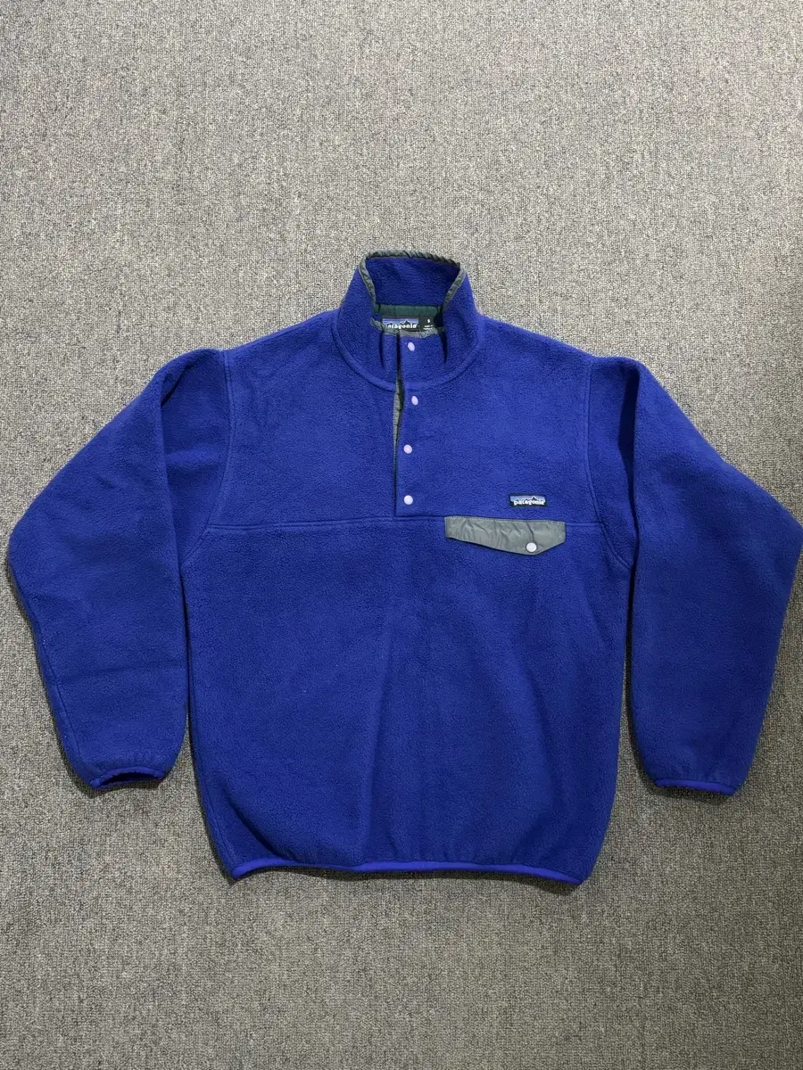 90s Patagonia synchilla snap t