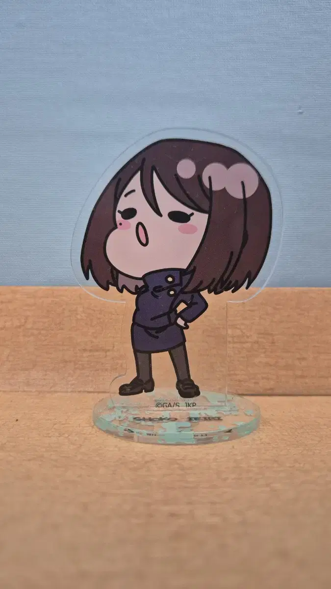 Zuu Spinning Iairi Shoko acrylic stand sells