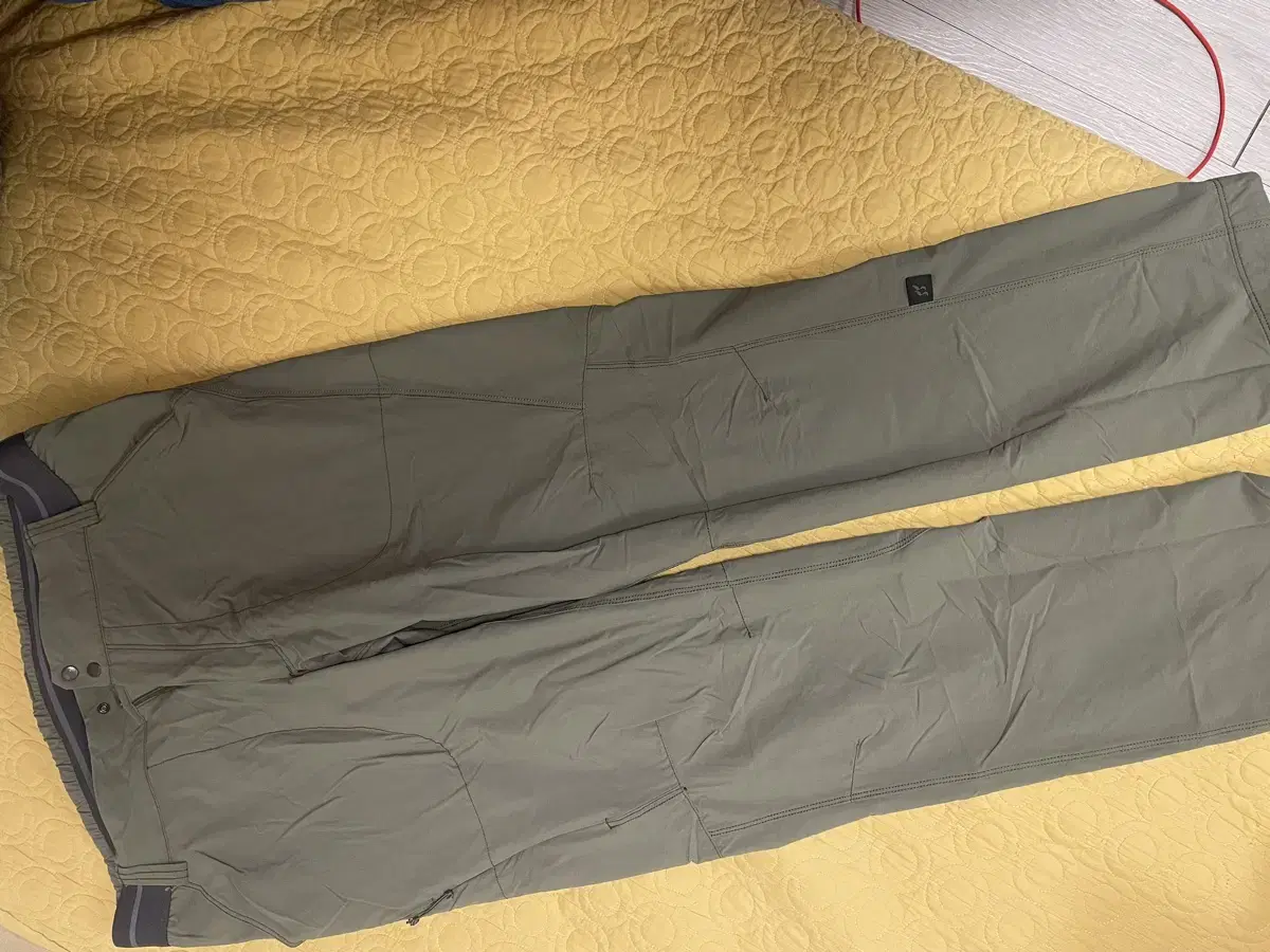 Rab wrap Stretch and sweat material pants palm