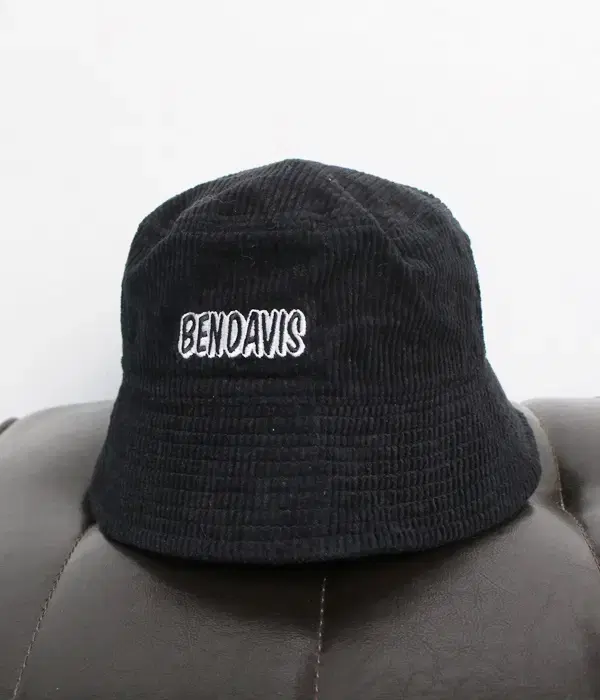 BEN DAVIS  버킷