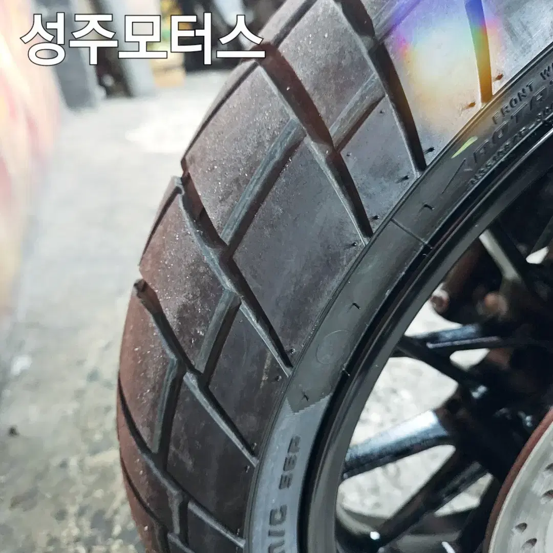 ADV350CC/24년식/1648KM/상태신차급/무광블랙/오토바이/ADV