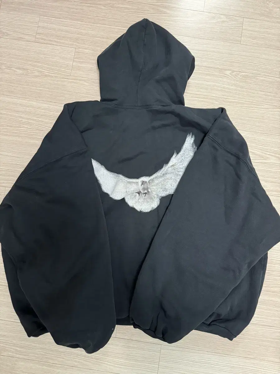 E.JI Gap Dove Hoodie L