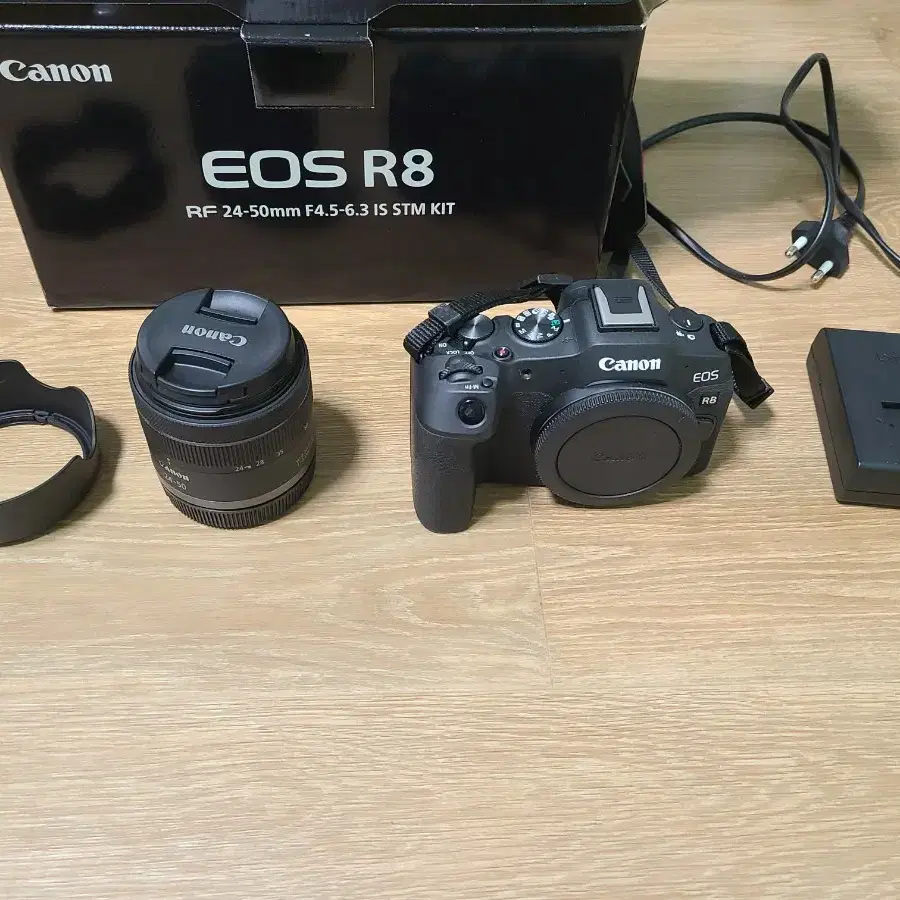 캐논 eos r8 24-50 랜즈포함