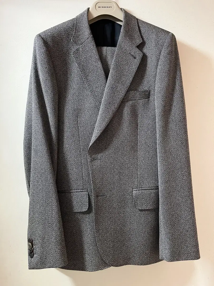 Poulsmith Mainline tweed grey suit UK38/30 (32.5-33 tailored)