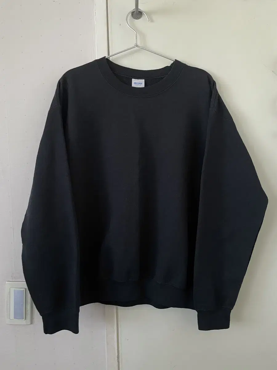 Gildan Heavyweight Blend Sweatshirt (M 100)