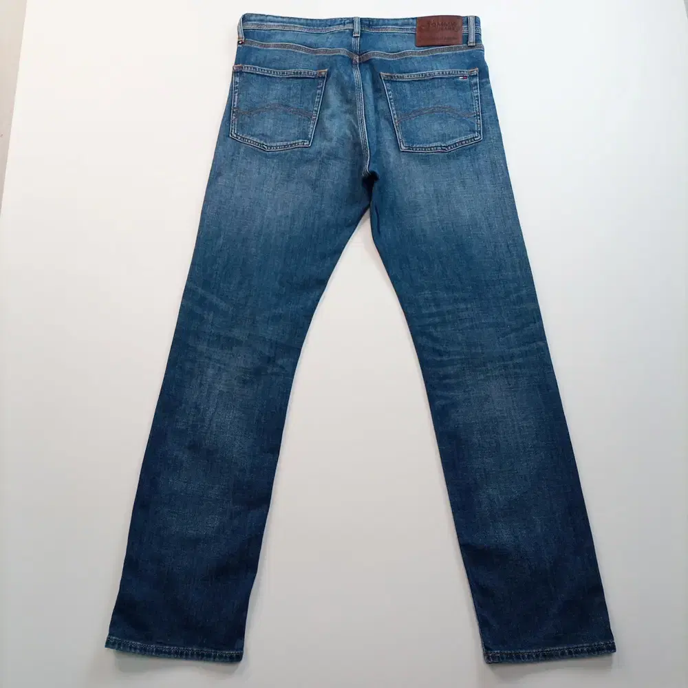 Tommy Jin Jeans Size 31 Slim Wash Span Men's Denim Pants A3506