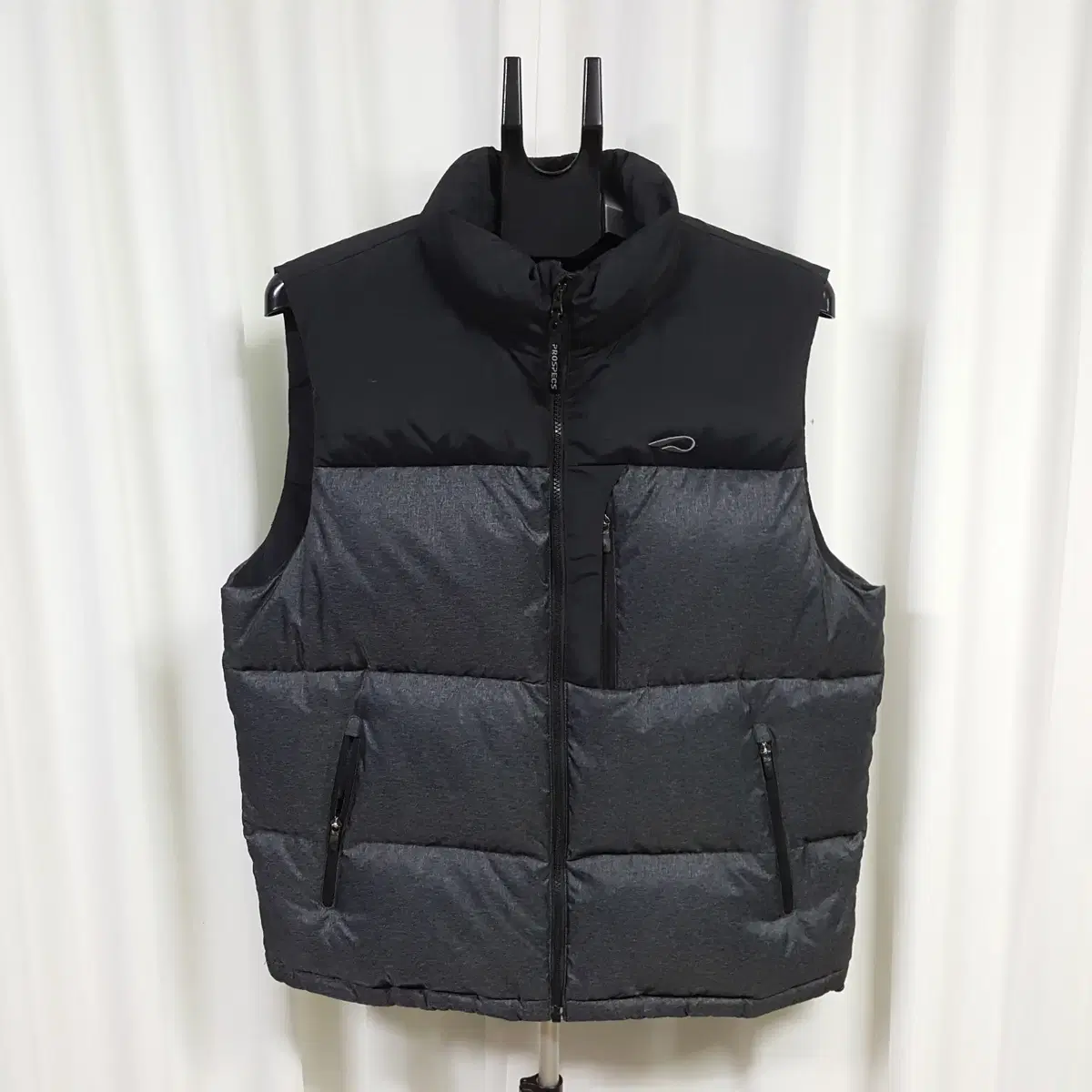 Prospex Duck Down Puffer Vest 105 Oil Fields