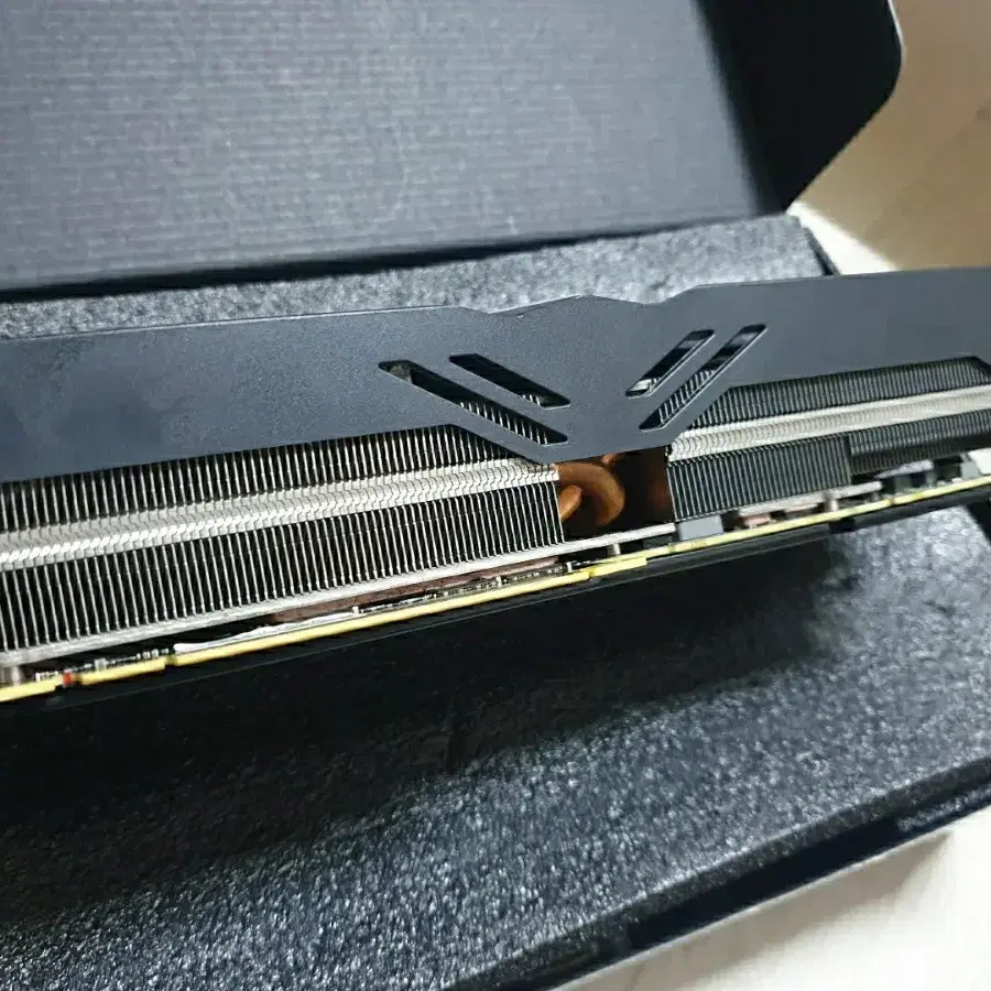 [안전거래] RTX 2080 Ti 11GB 풀박 S급 수율 테스트 완료