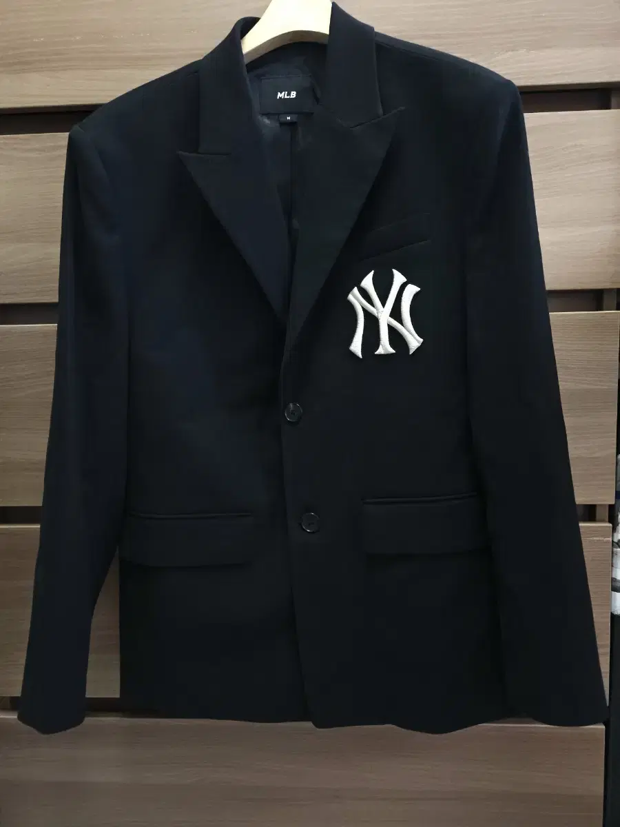 MLB Men's Basic Medium Logo Blazer Jacket 3LJKB0231-50BK