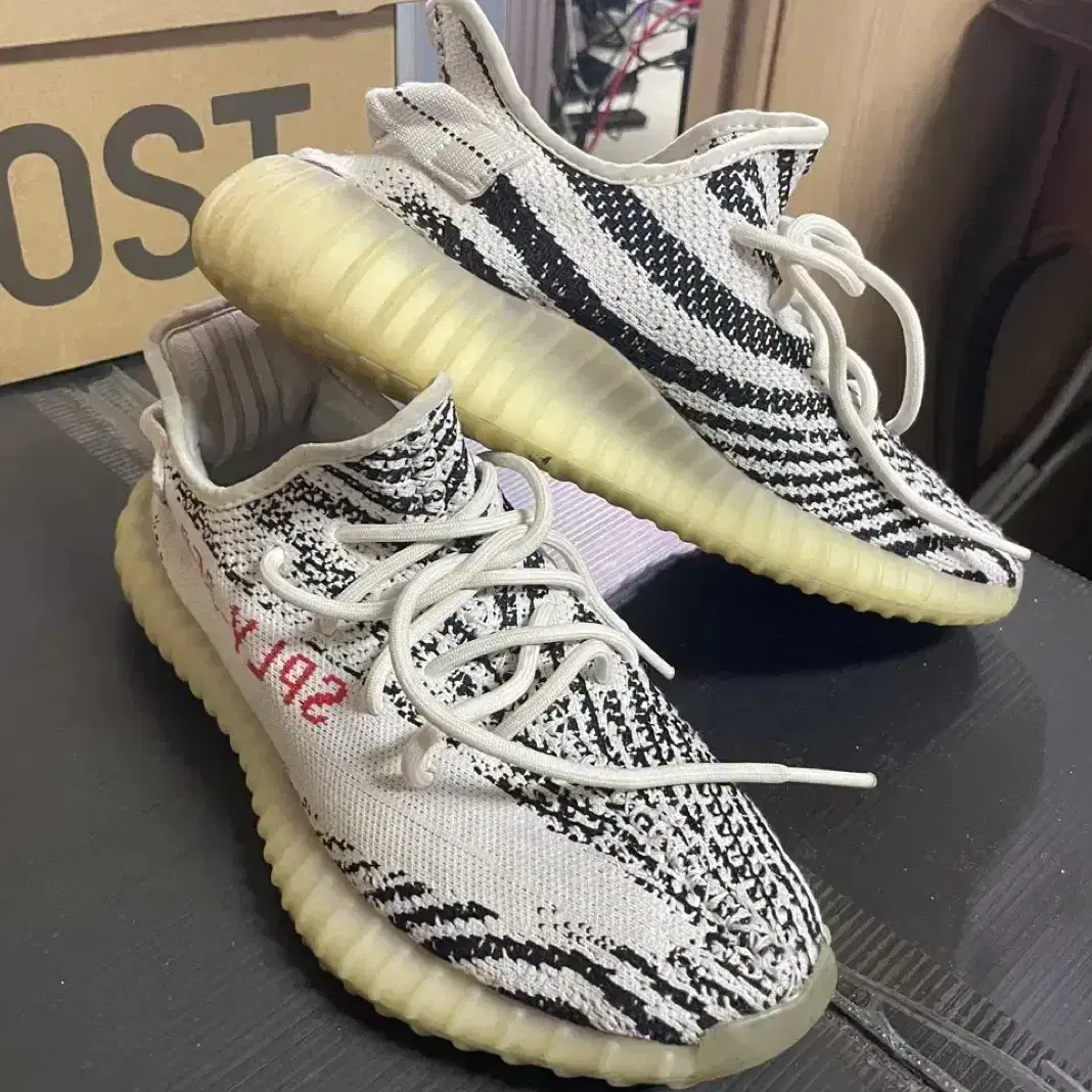 270)이지 Yeezy 350 v2 지브라 zeebra