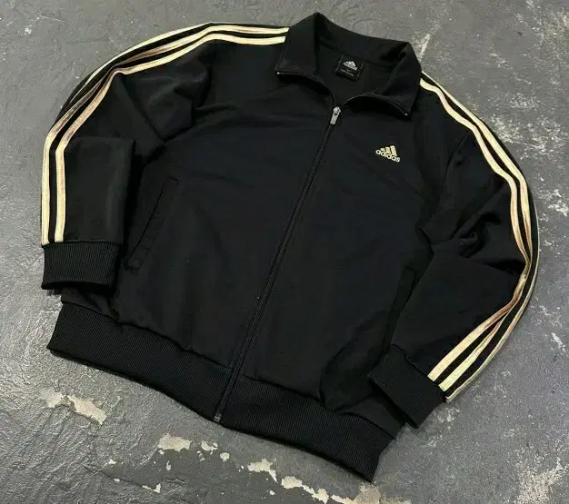 adidas Triangle Logo Swordbone Keum Cubic Jersey95