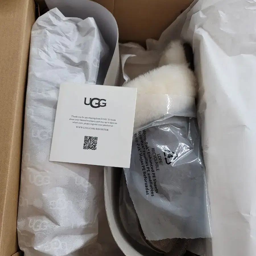 (새상품)어그 UGG Scuff Sis US7