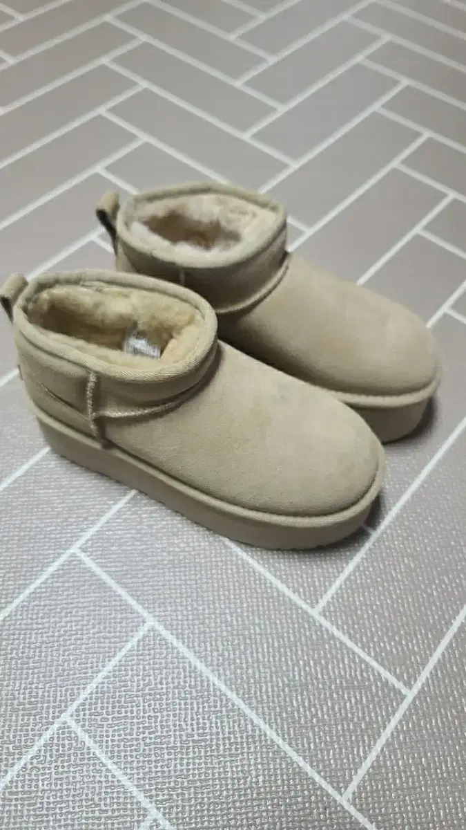 어그부츠 UGG 220사이즈 미사용