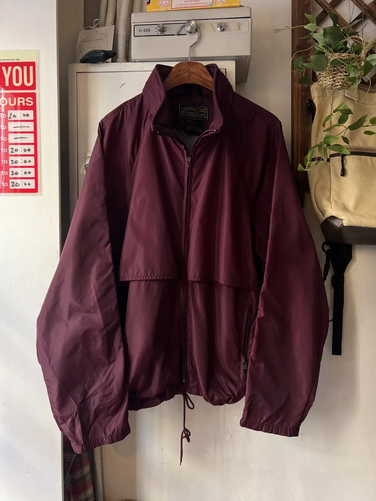 [L]80's Eddie Bauer USA Burgundy Nylon Jacket