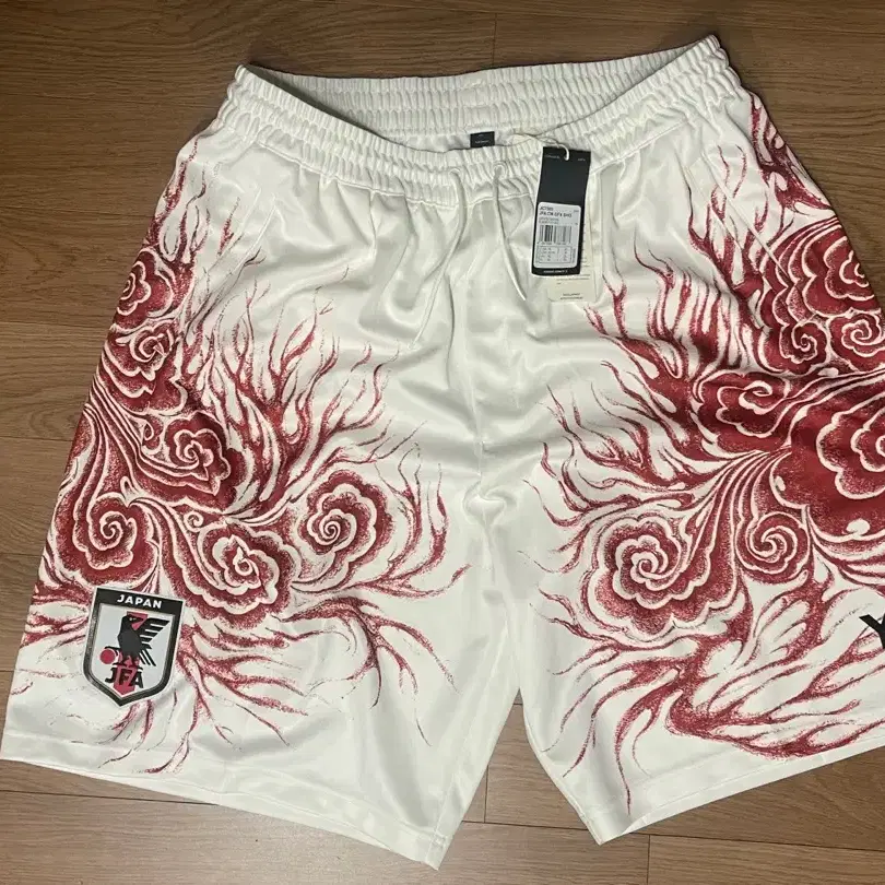 Y-3 JFA SHORTS ( size XL+새상품 )