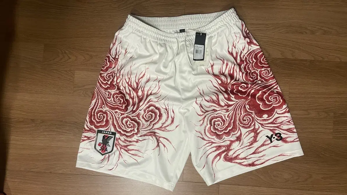 Y-3 JFA SHORTS ( size XL+새상품 )