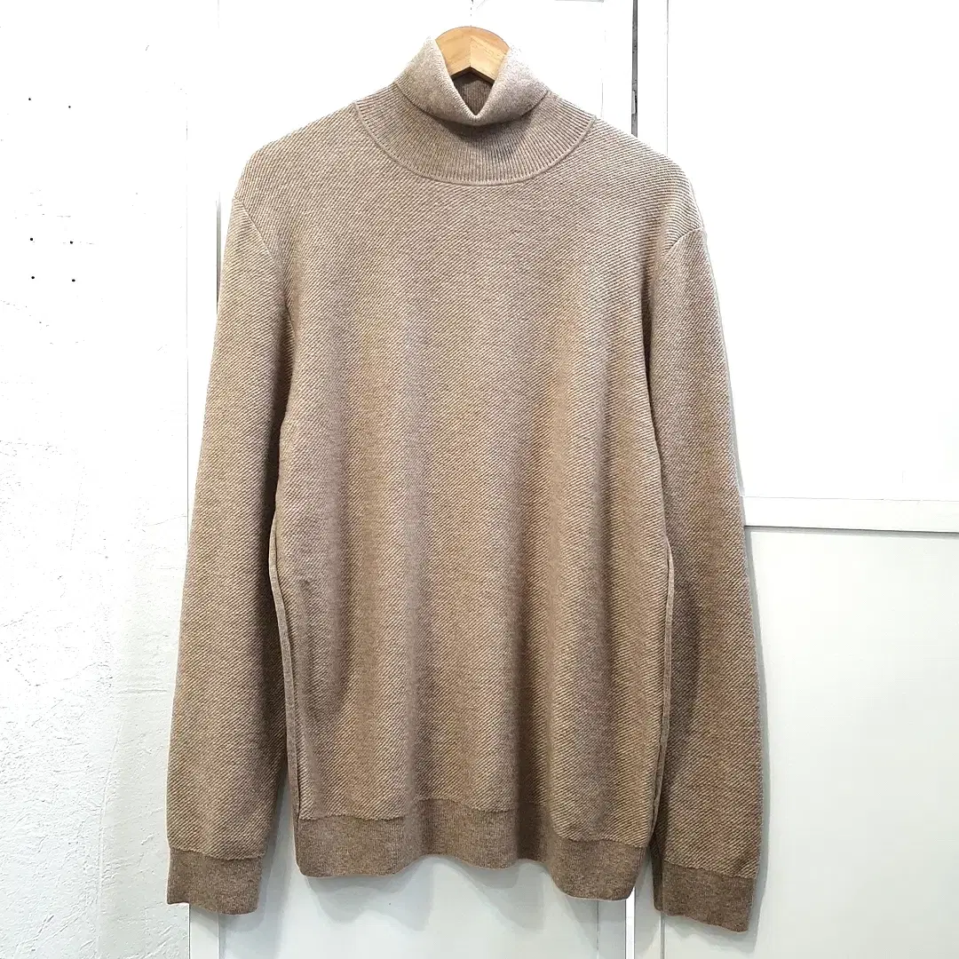 Giorgio Jia Turtleneck Knit Tee for Men