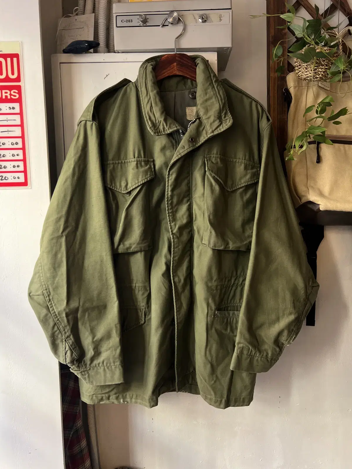 [L]60's Original U.S. Military M65 Field Jacket