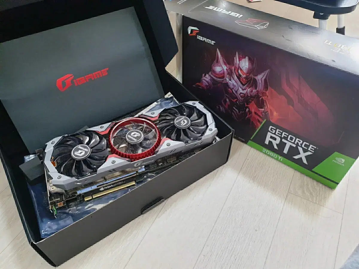 [안전거래] 컬러풀 RTX2080Ti 11GB 풀박스 S급