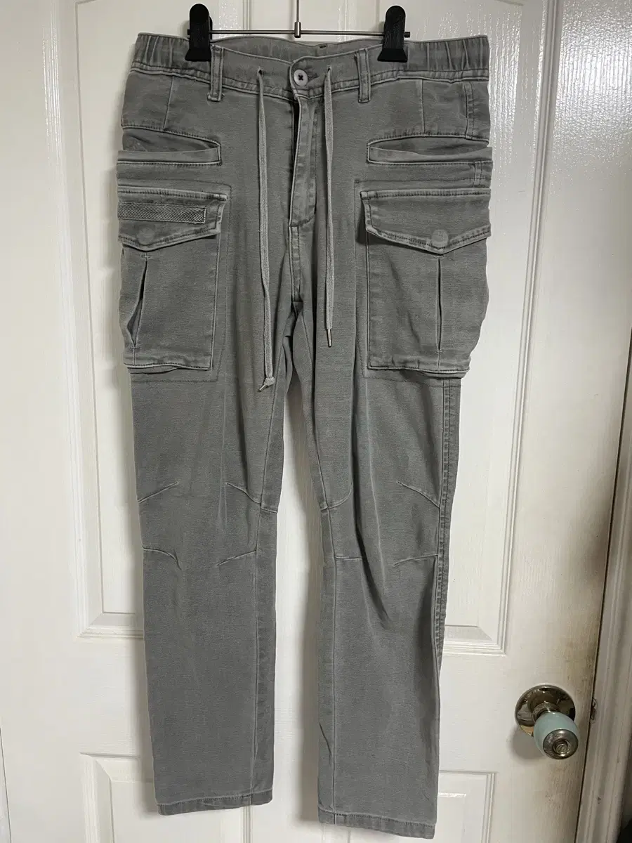 Buy No-shirt Grey cargo pants 32